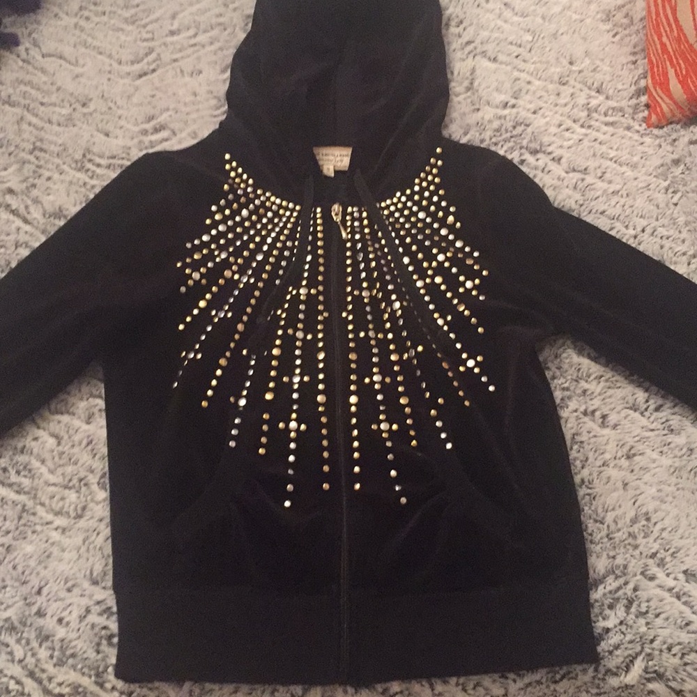 Black hoodie w/grommets